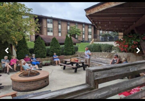 Oct nov oakmont resort - oct,